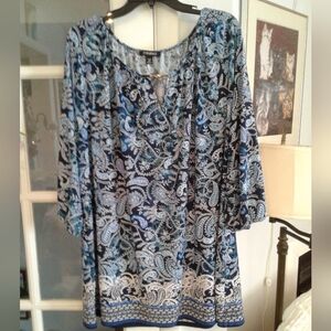 Roz & Ali Navy and White Paisley Tunic